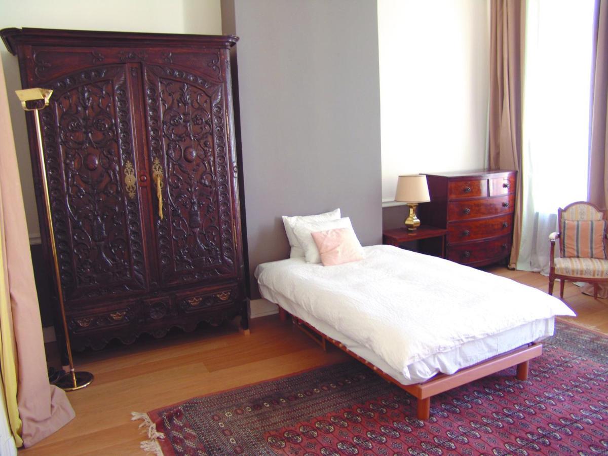 Louise Chatelain Suites Brussels Exterior photo